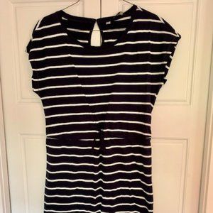 ⭐️3/$30! NWT ONLY Navy blue striped dress